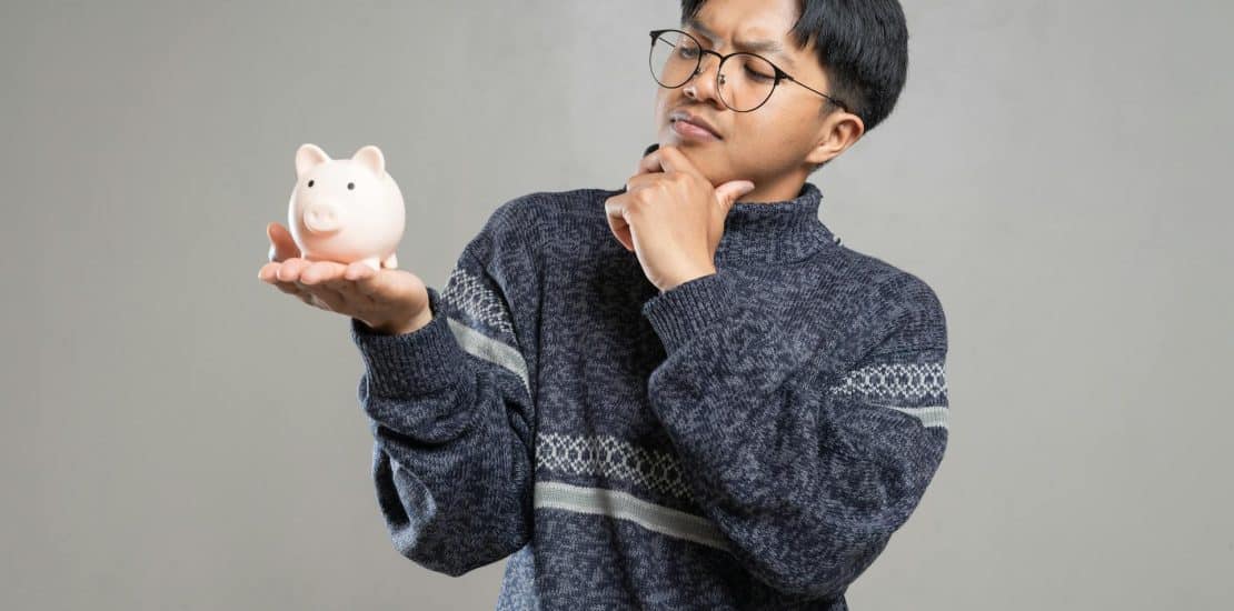 a man thinking of saving retirement money with mpf