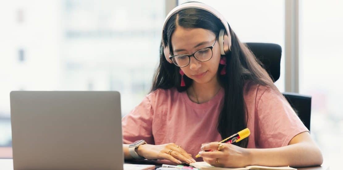 A young entrepreneur brainstorming Low Investment Business Ideas in Hong Kong